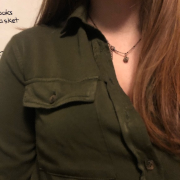 Forest green button up - Picture 2 of 3